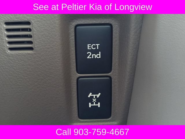 Used 2023 Lexus GX 460 Luxury w/ Sport Design Package AWD/4WD image 28