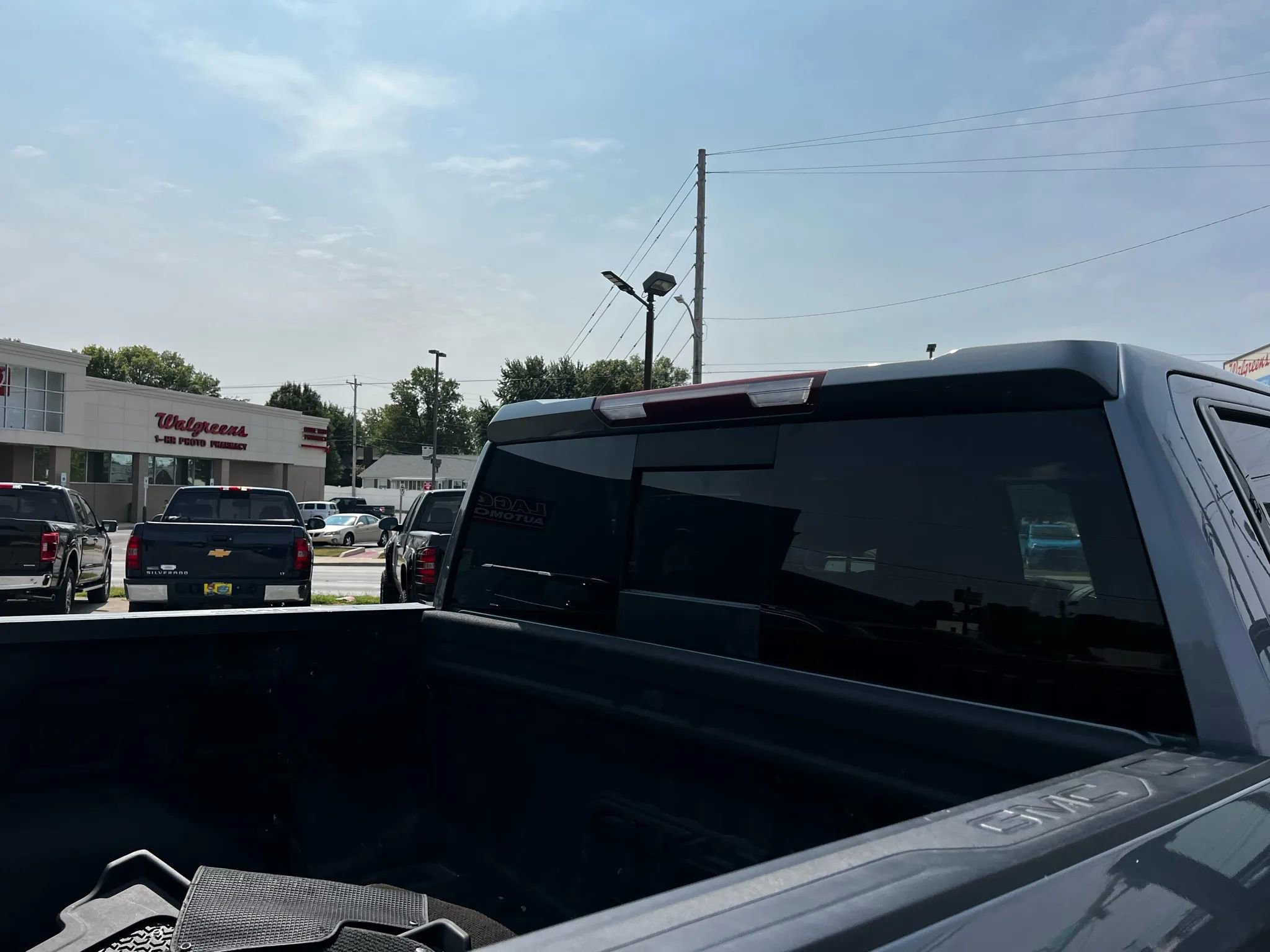 Used 2022 GMC Sierra 1500 AT4 w/ AT4 Premium Package image 18