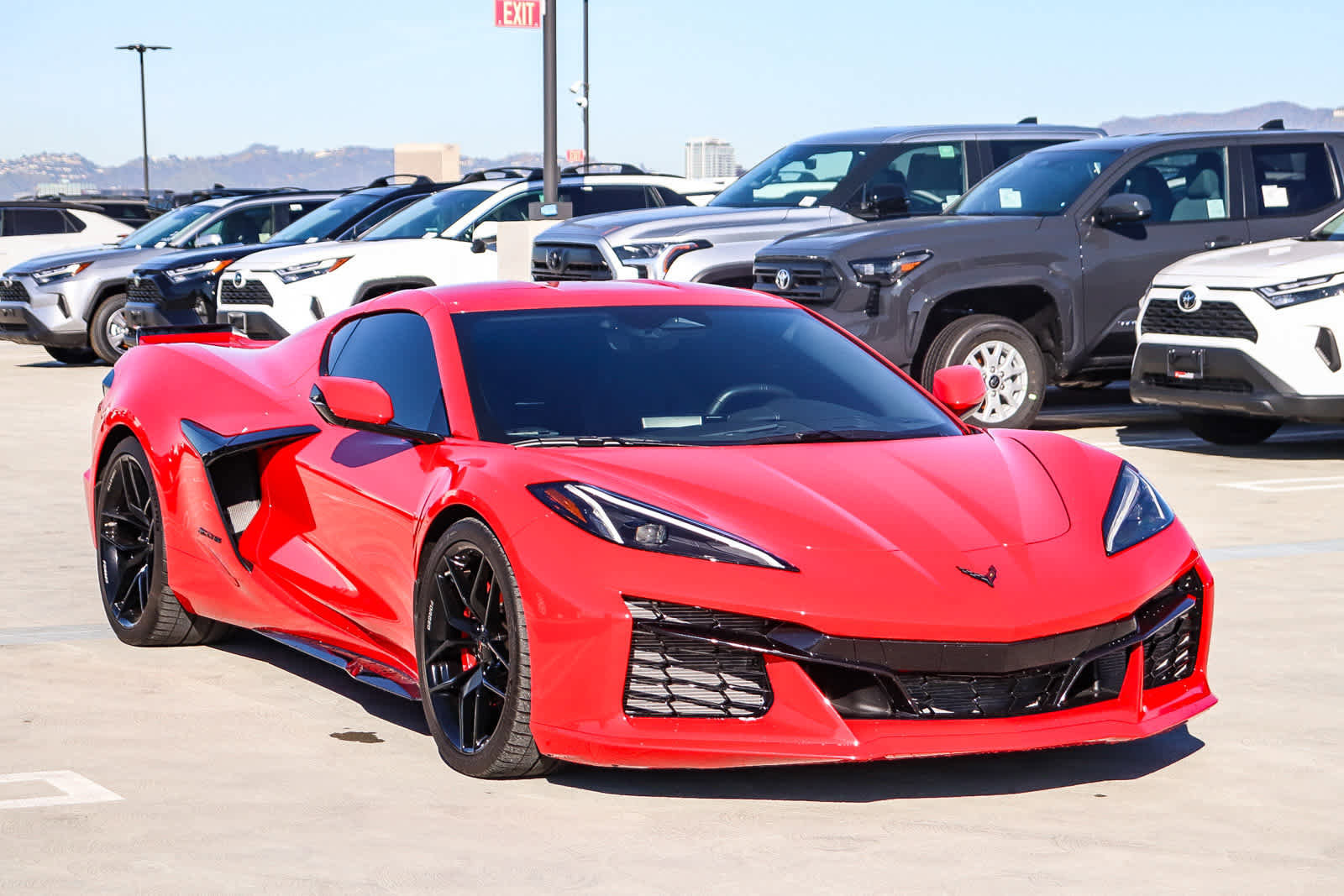 Used 2025 Chevrolet Corvette Z06 image 3