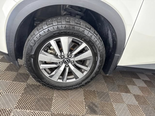 Used 2022 Nissan Pathfinder SL w/ SL Black Package AWD/4WD image 33