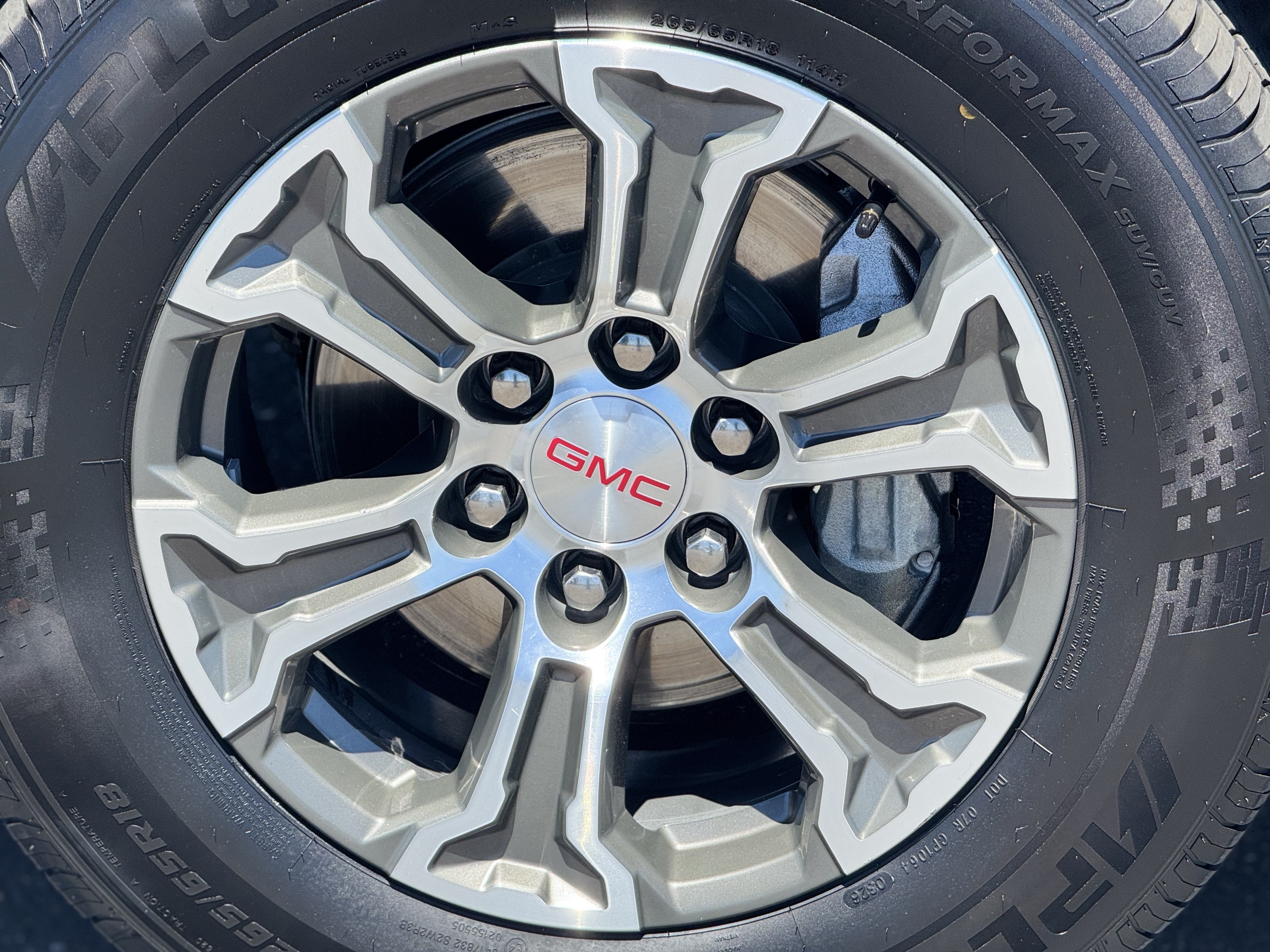 Certified 2025 GMC Sierra 1500 SLT AWD/4WD image 8