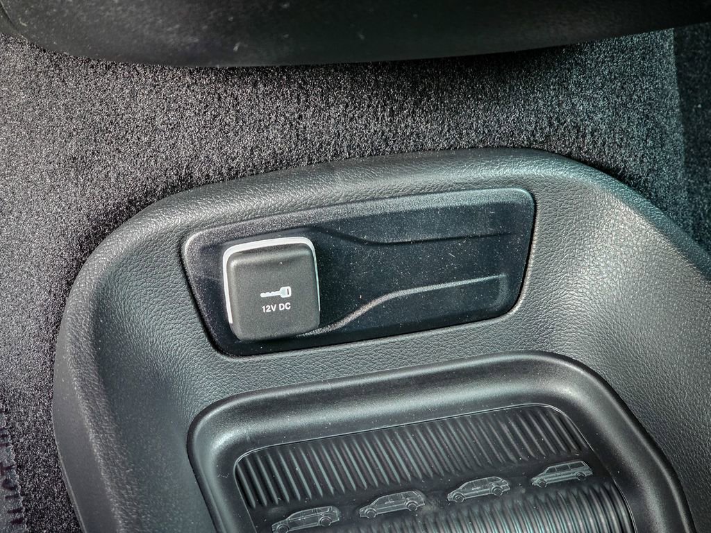 New 2026 Chrysler Pacifica Select image 26