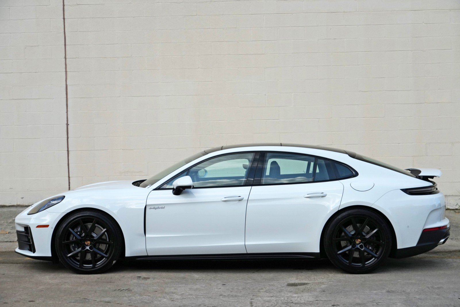 Used 2025 Porsche Panamera 4 AWD/4WD image 56