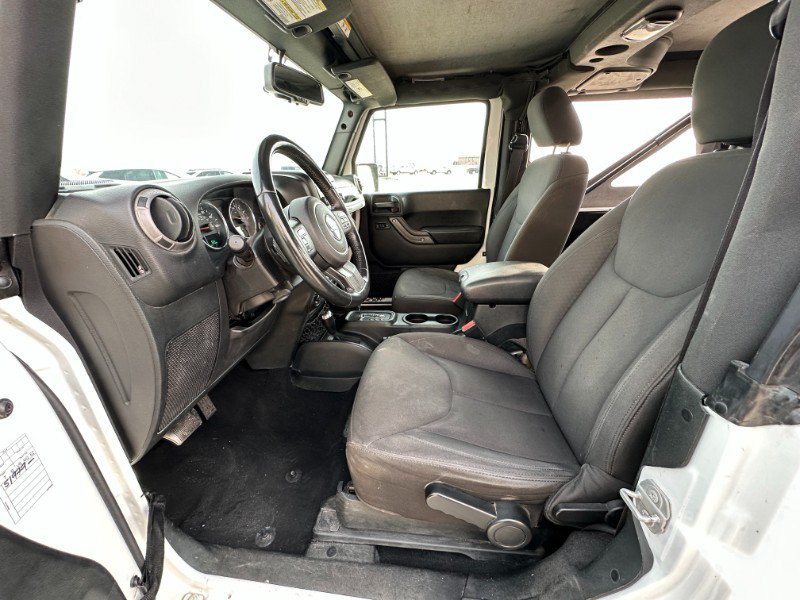 Used 2018 Jeep Wrangler Sport AWD/4WD image 13