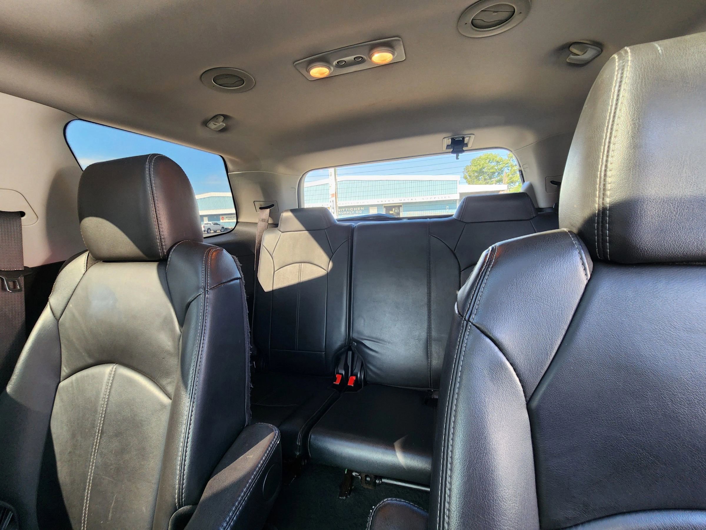 Used 2016 GMC Acadia SLT w/ Premium Edition image 16