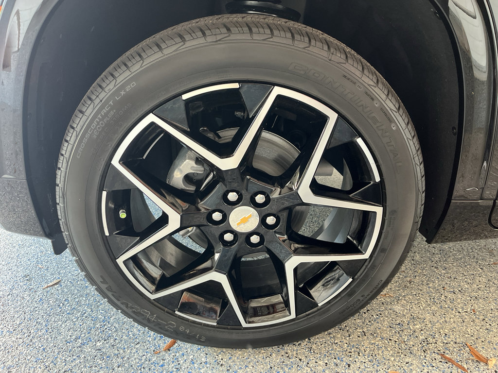 New 2026 Chevrolet Traverse High Country w/ LPO, Floor Liner Package FWD image 34