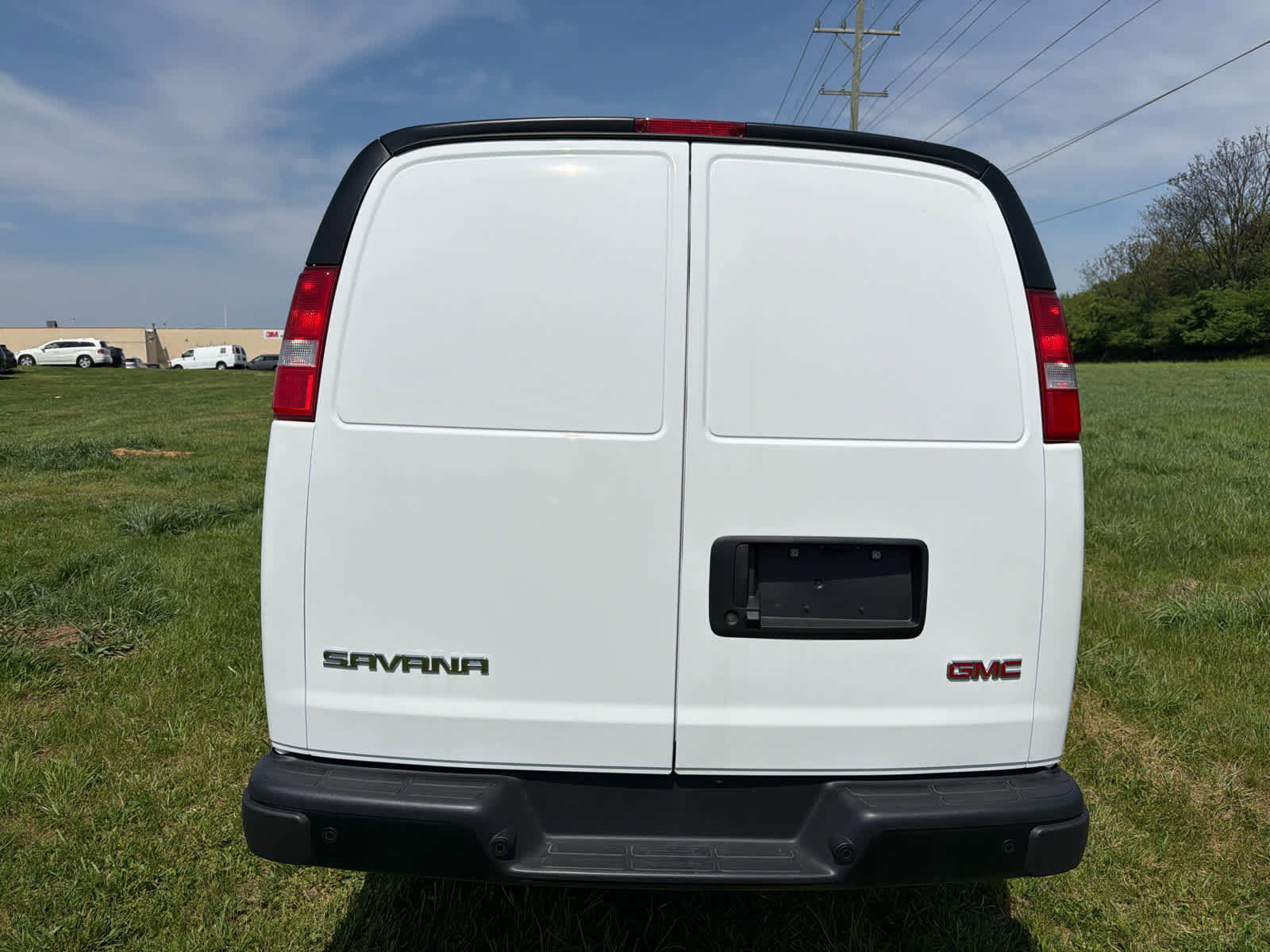 New 2025 GMC Savana 2500 w/ Driver Convenience Package RWD image 7