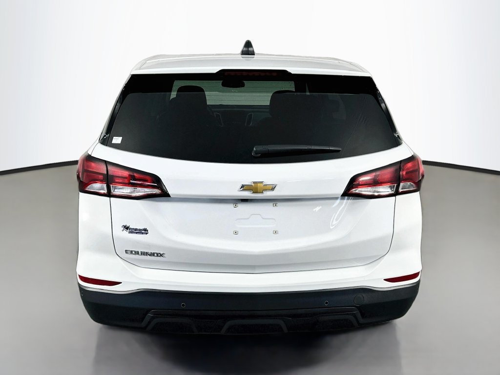 Used 2024 Chevrolet Equinox LS w/ LS Convenience Package FWD image 6