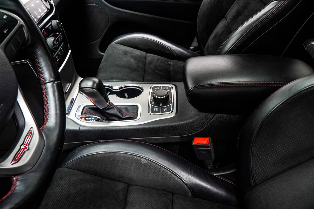 Used 2021 Jeep Grand Cherokee Trailhawk AWD/4WD image 19
