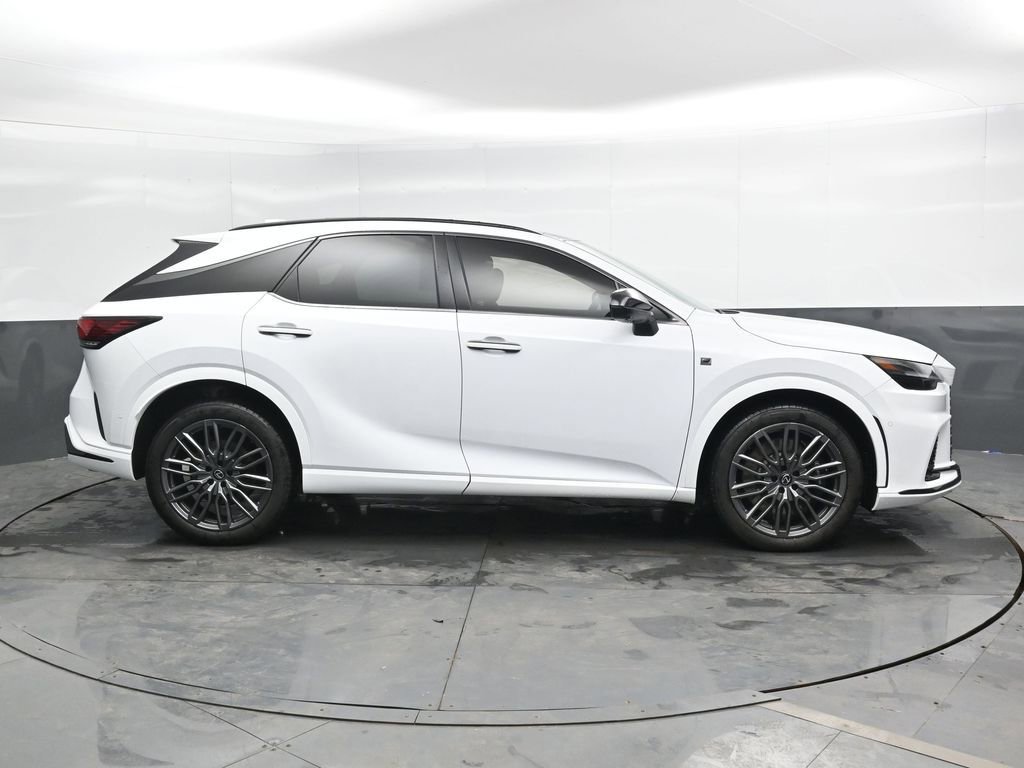 Used 2023 Lexus RX 500h F Sport w/ Accessory Package (Z1) image 4