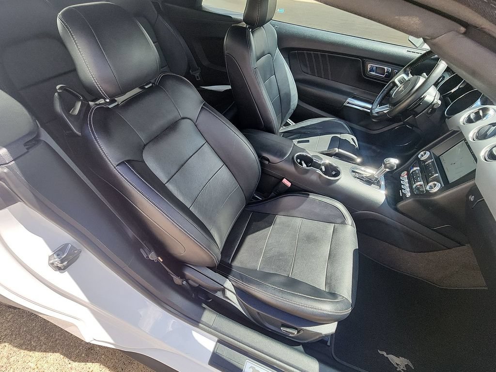 Used 2016 Ford Mustang Premium w/ Pony Package RWD image 28
