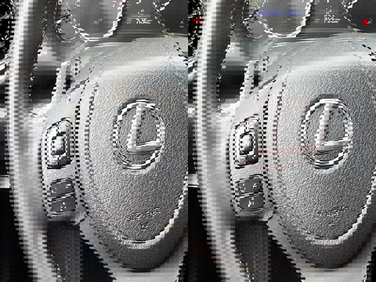 Used 2023 Lexus IS 300 w/ Comfort Package RWD image 12