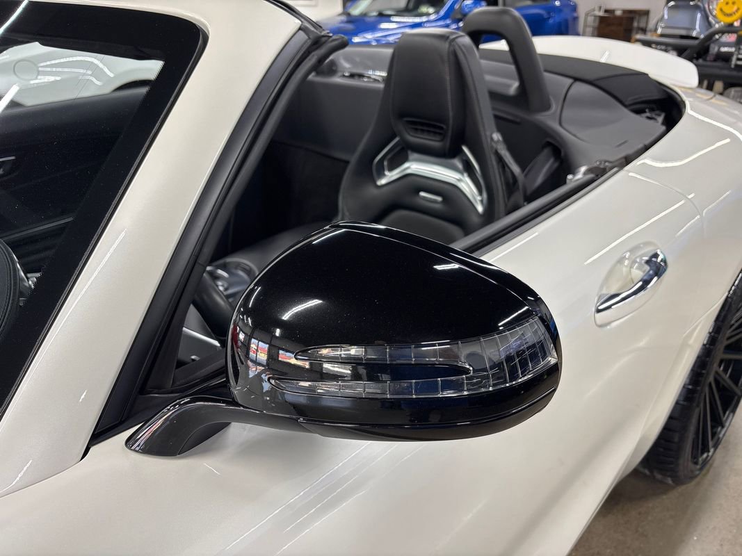 Used 2018 Mercedes-Benz AMG GT Roadster w/ Lane Tracking Package image 25