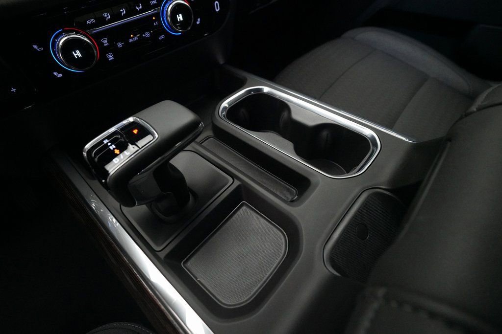 Used 2025 GMC Sierra 1500 Elevation image 16