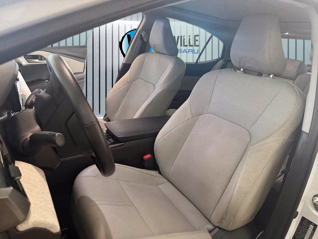 Used 2025 Toyota Camry XLE w/ Premium Package AWD/4WD image 20