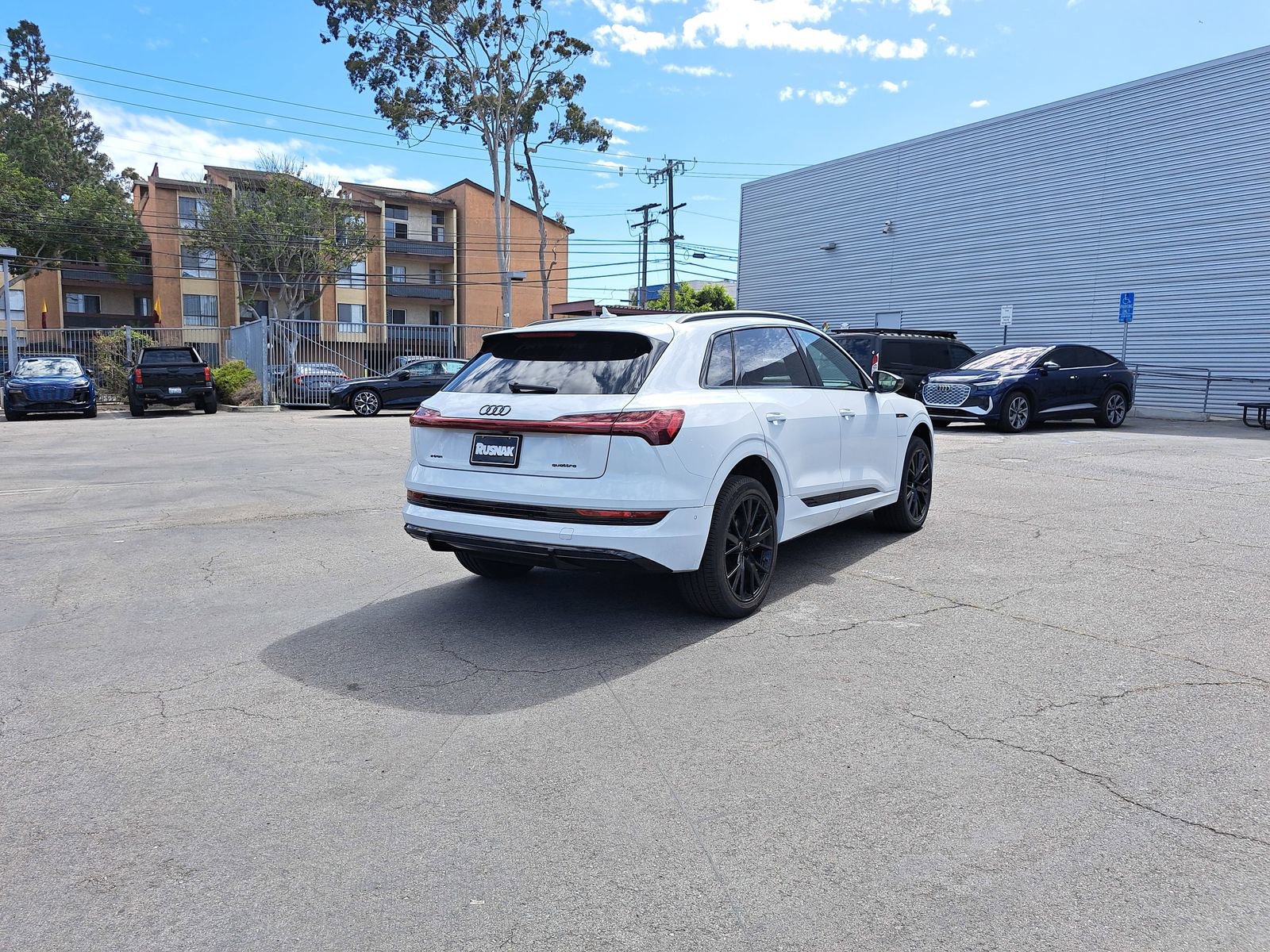 Used 2023 Audi e-tron Chronos w/ Chronos Package AWD/4WD image 5