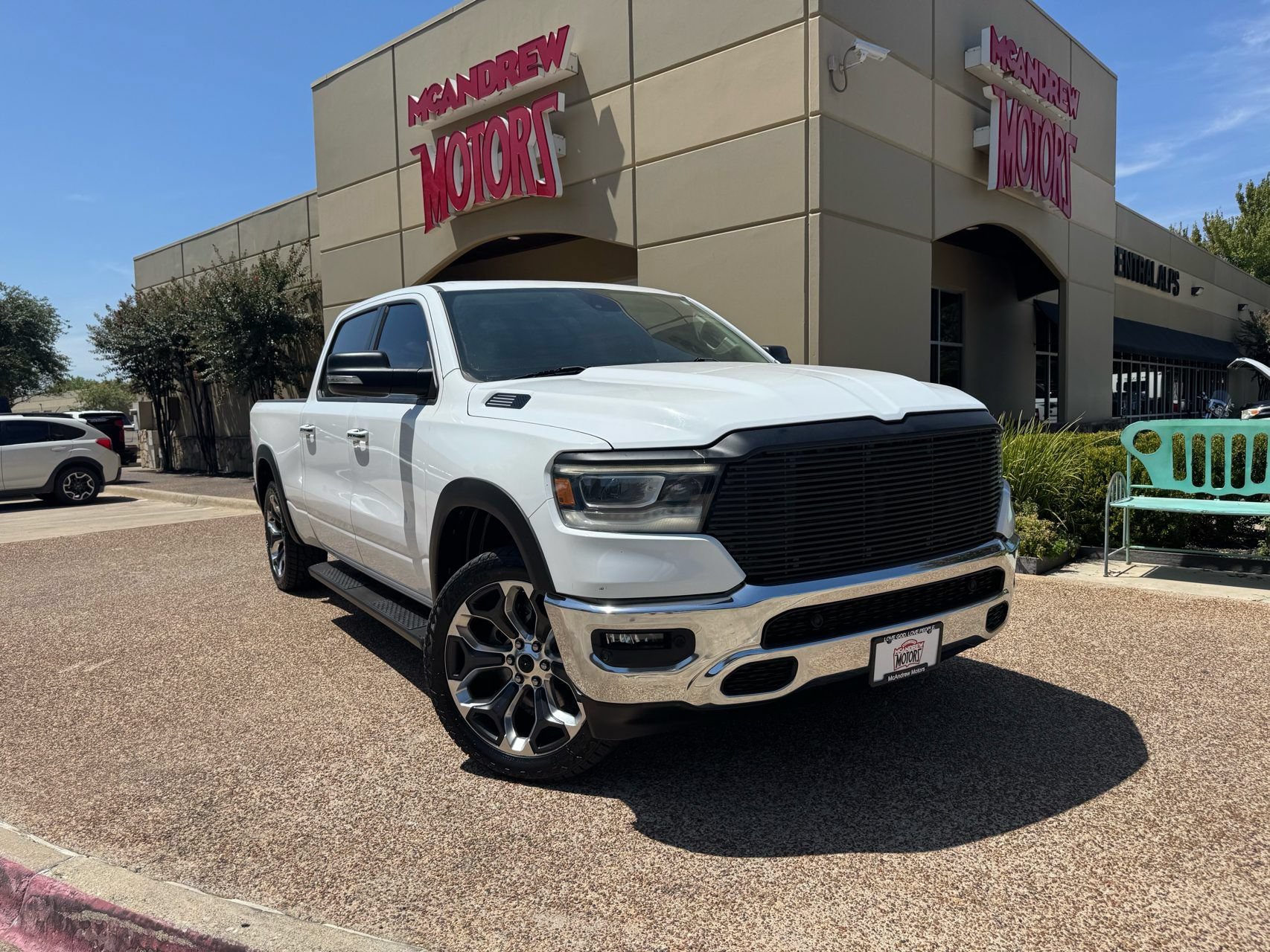 Used 2019 RAM 1500 Big Horn AWD/4WD image 1