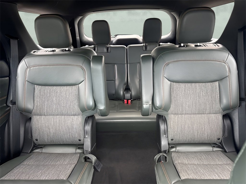 Used 2022 Ford Explorer Timberline image 11