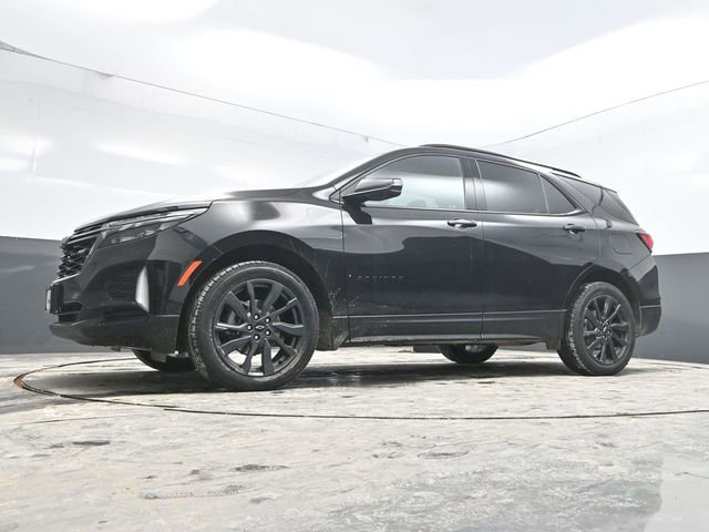 Used 2022 Chevrolet Equinox RS w/ RS Leather Package image 34