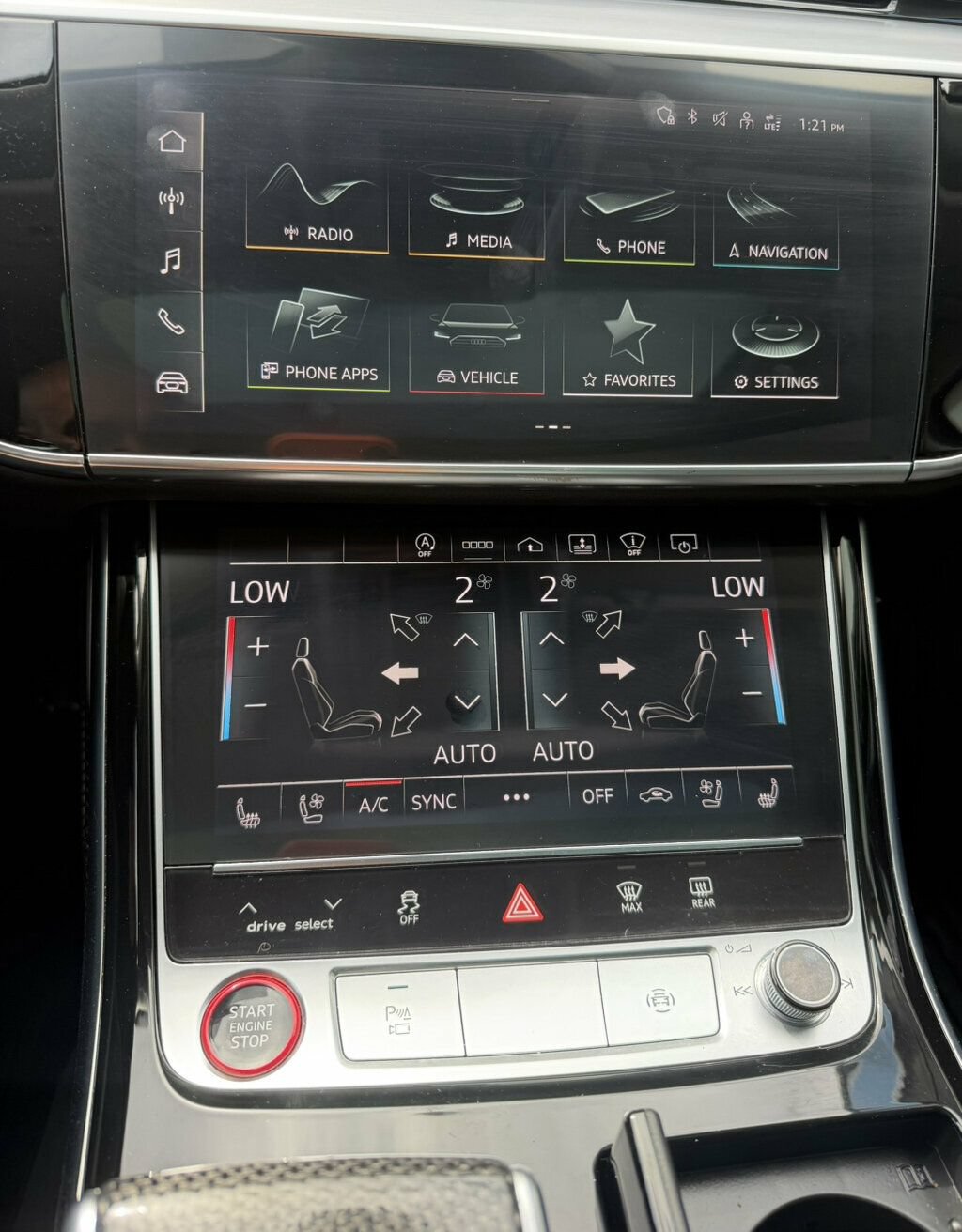 Used 2022 Audi S8 w/ S8 Comfort Plus Package AWD/4WD image 25