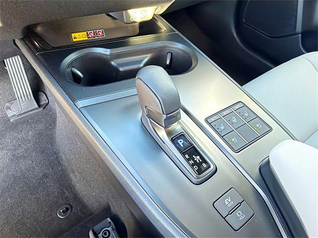 New 2025 Lexus UX 300h FWD image 28