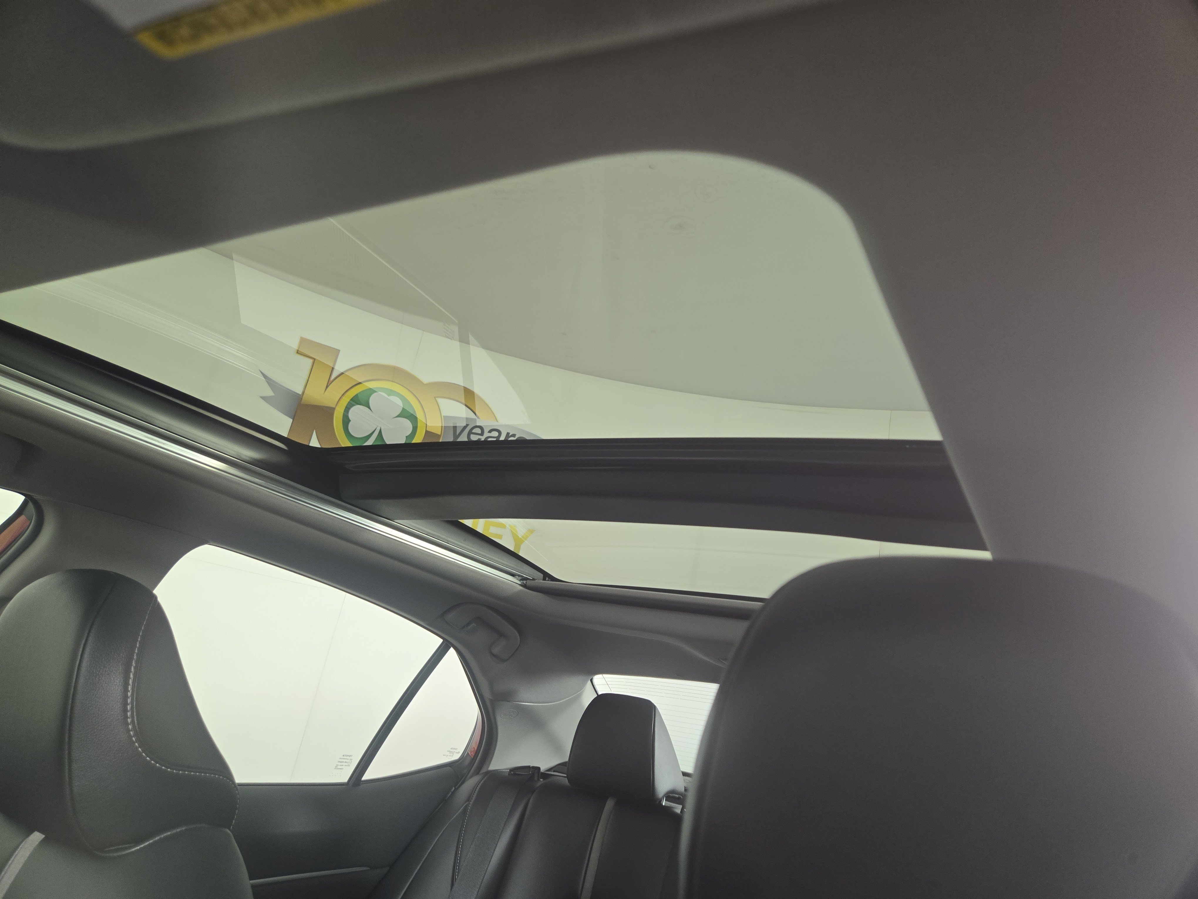 Used 2022 Toyota Camry XSE image 22