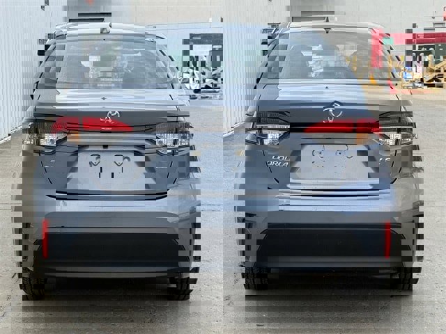 Used 2024 Toyota Corolla LE image 5