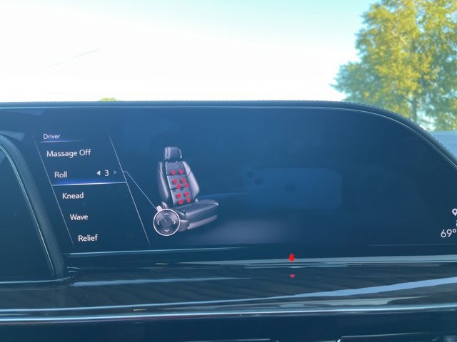 Used 2024 Cadillac Escalade Sport Platinum w/ Heavy-Duty Trailer Package image 34