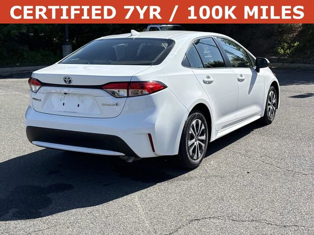 Used 2022 Toyota Corolla LE FWD image 2