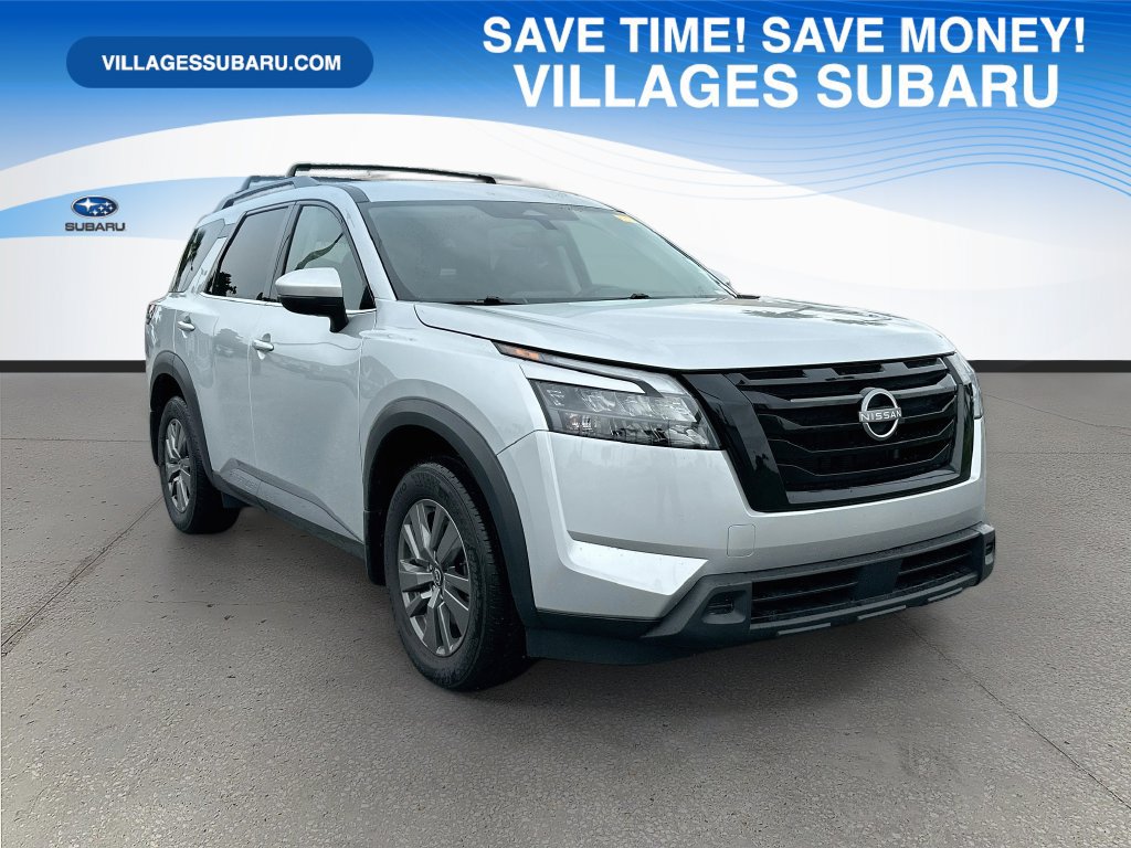 Used 2025 Nissan Pathfinder SV w/ Black Appearance Package FWD image 1