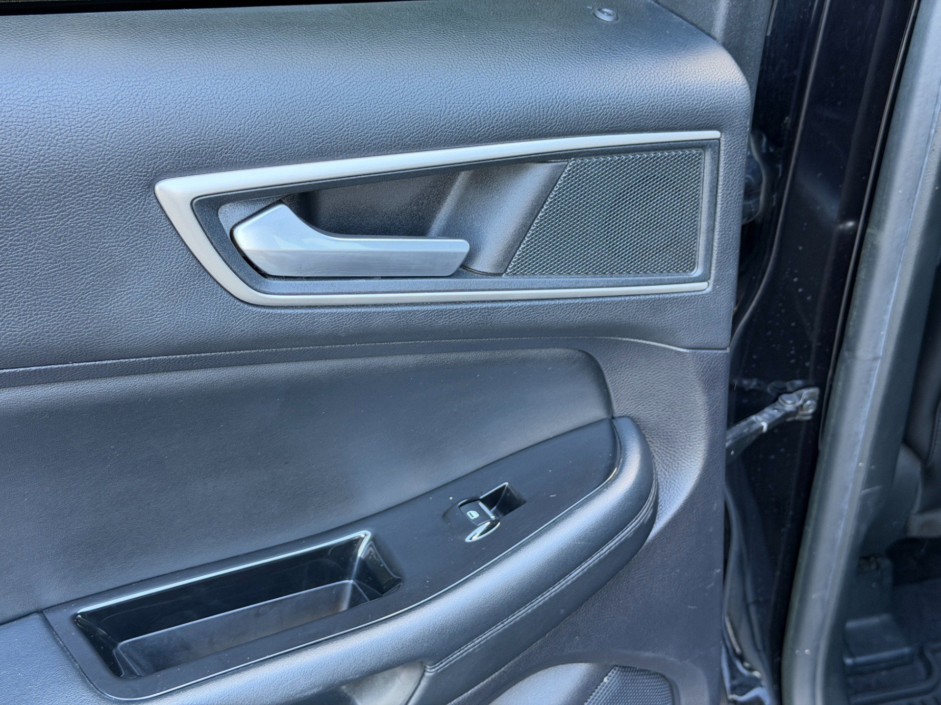 Used 2020 Ford Edge SEL w/ Convenience Package FWD image 50