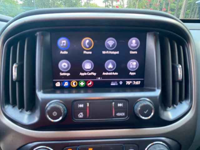 Used 2022 Chevrolet Colorado Z71 AWD/4WD image 12