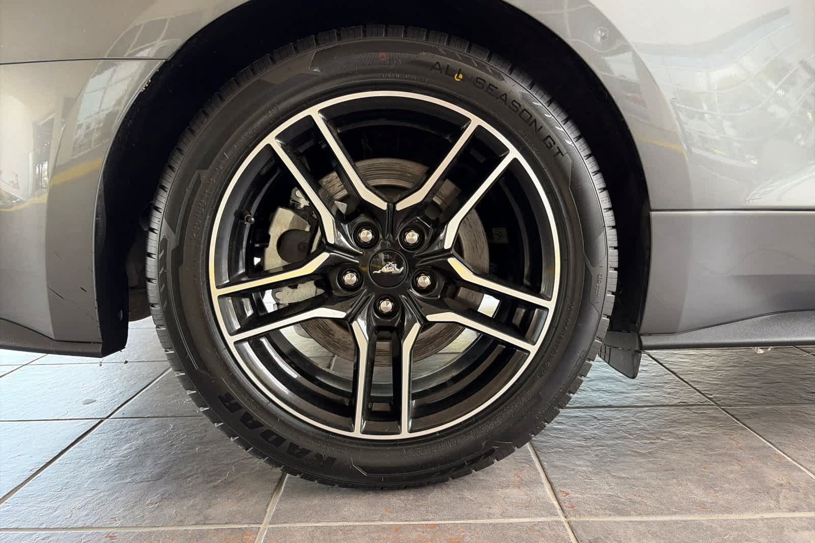 Used 2021 Ford Mustang GT RWD image 28