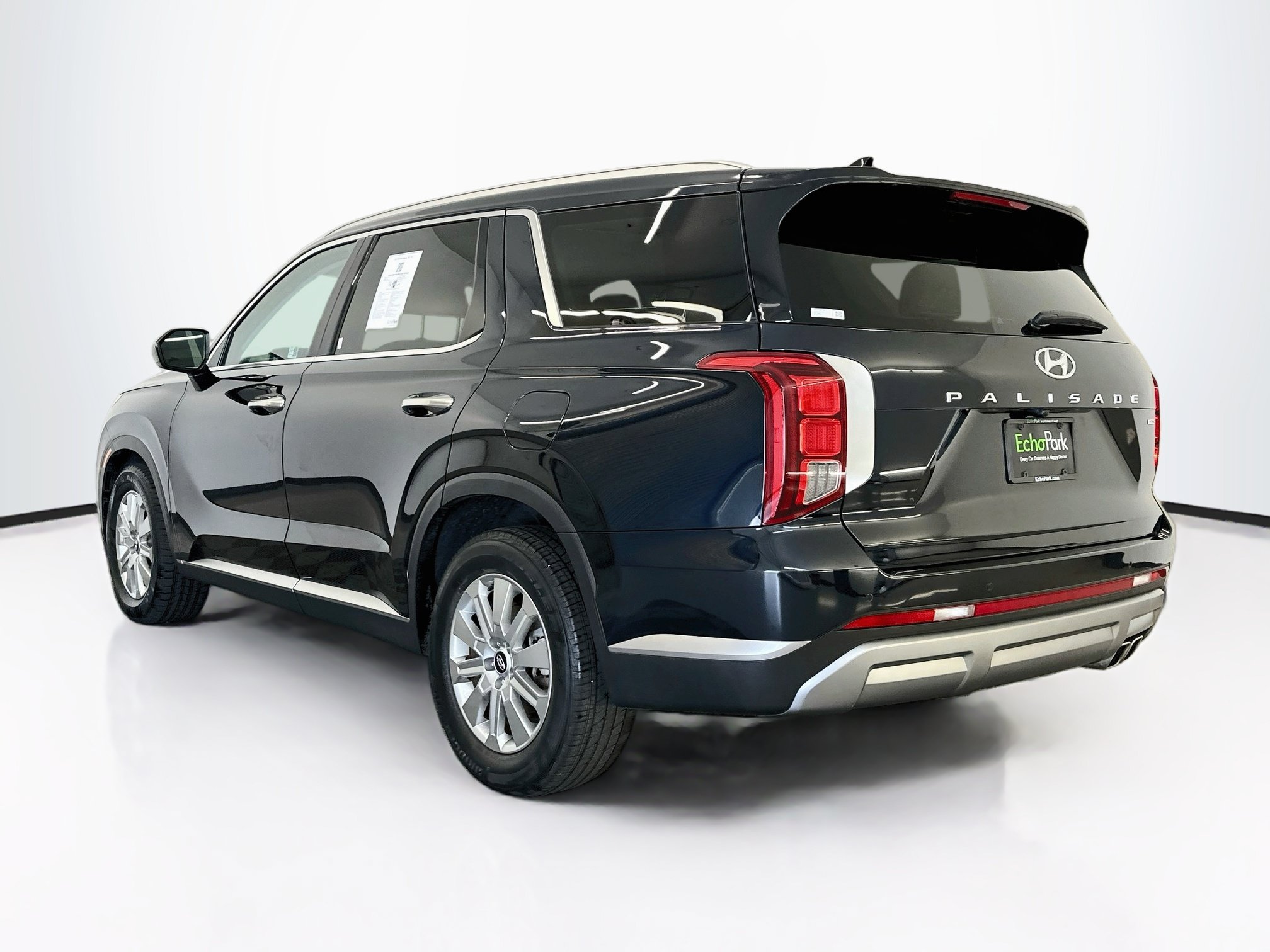 Used 2024 Hyundai Palisade SEL AWD/4WD image 5