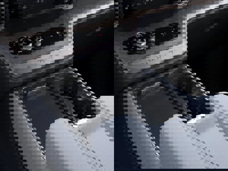 New 2025 Ford Expedition Platinum w/ Platinum Ultimate Package image 15