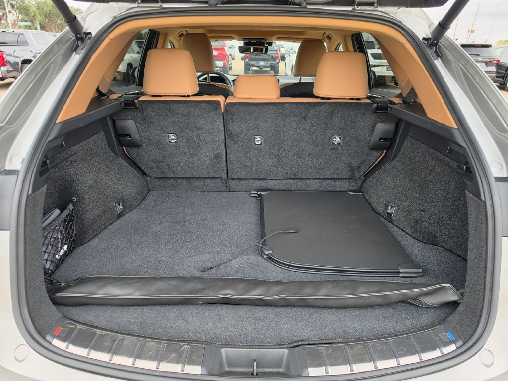 Used 2024 Lexus NX 250 FWD w/ Cold Area Package image 29