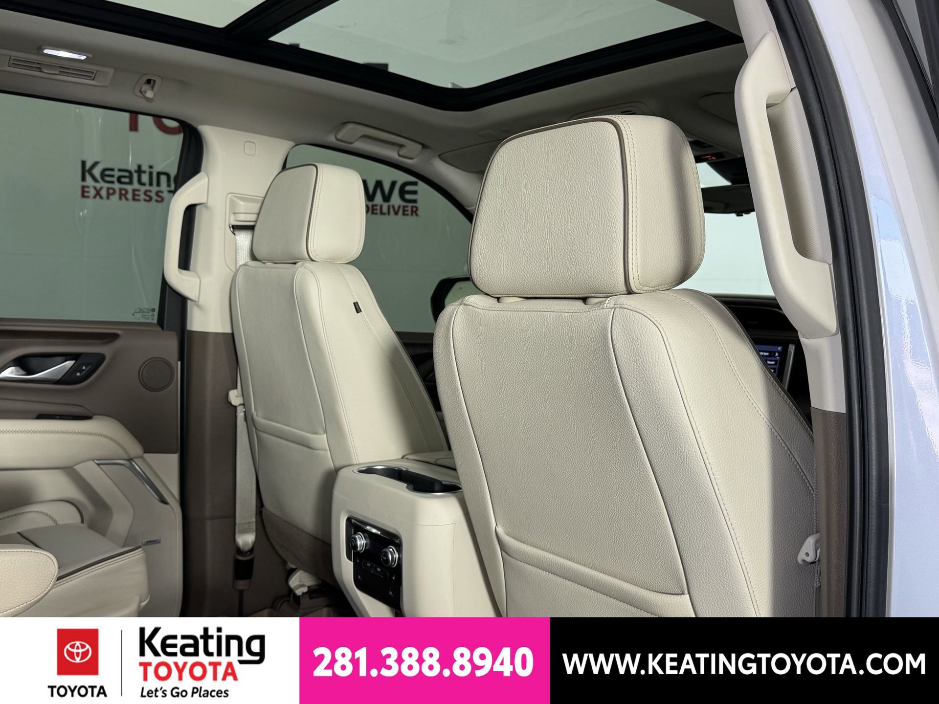 Used 2021 GMC Yukon Denali w/ Denali Premium Package AWD/4WD image 19