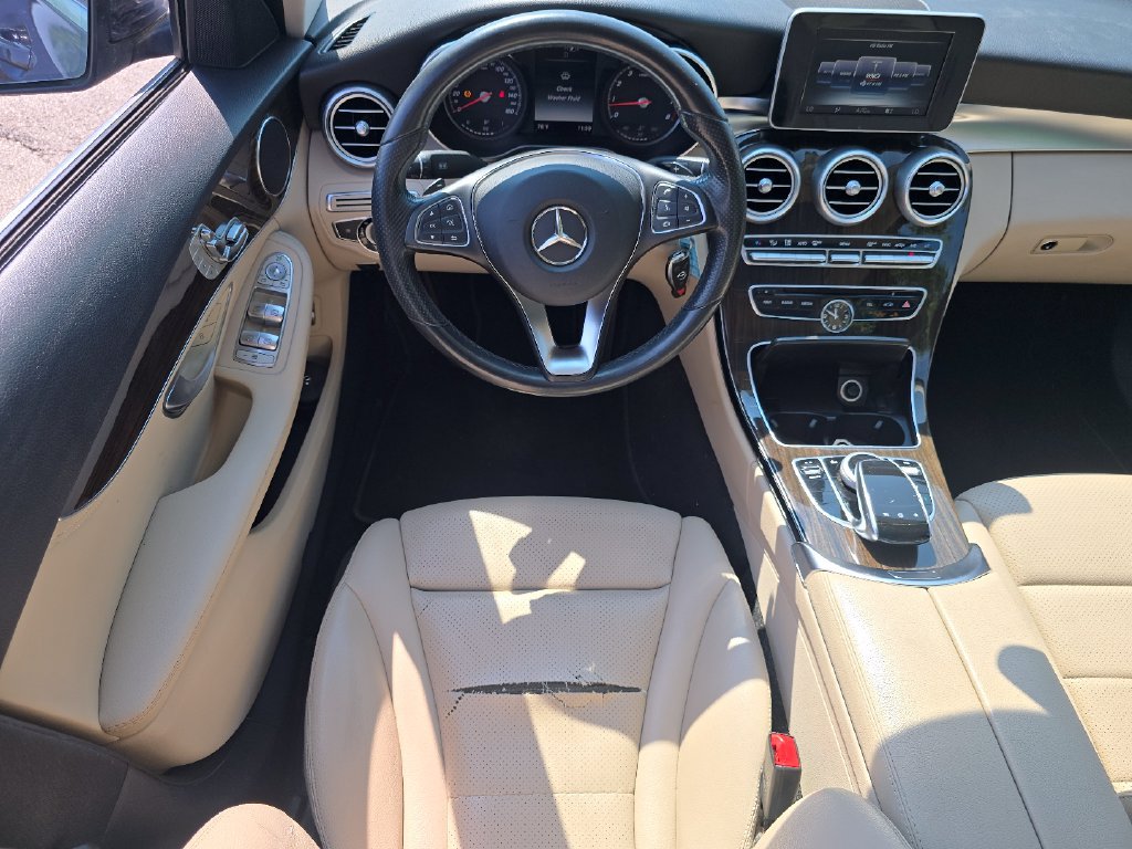 Used 2015 Mercedes-Benz C 300 4MATIC Sedan image 22