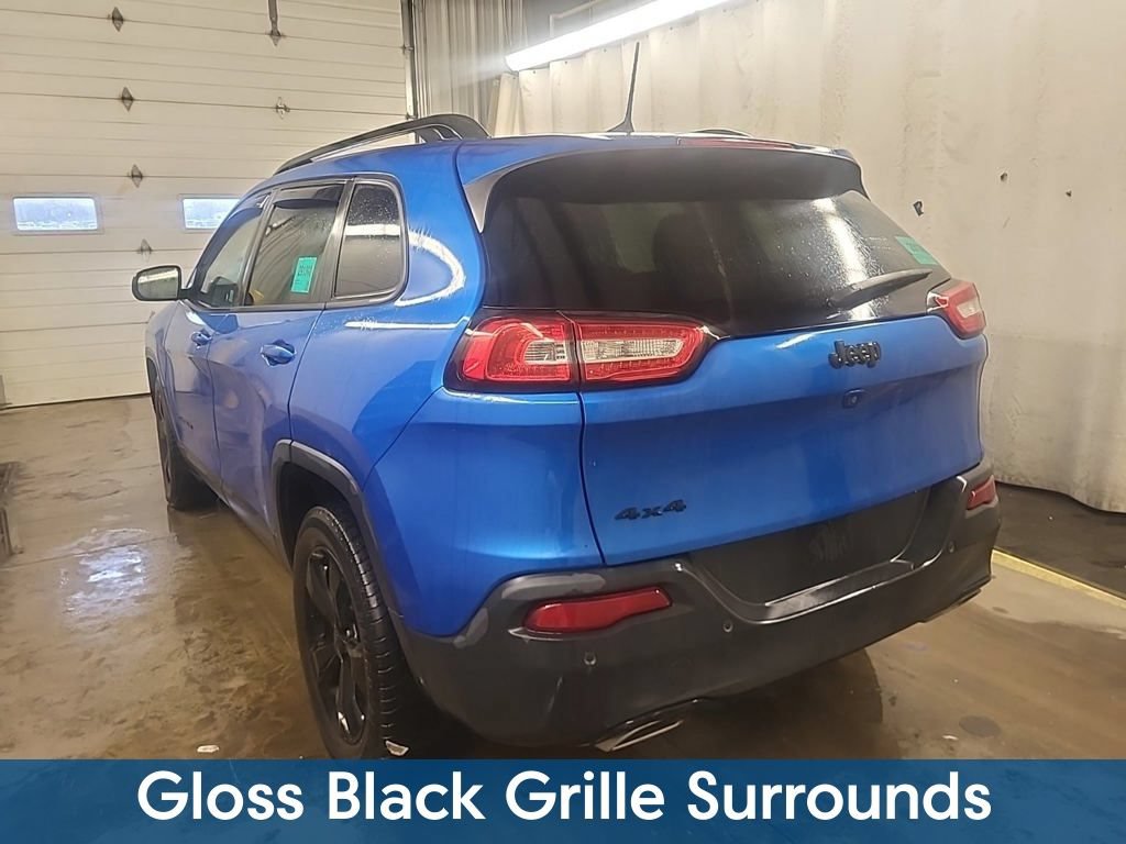 Used 2018 Jeep Cherokee Limited w/ Luxury Group AWD/4WD image 15