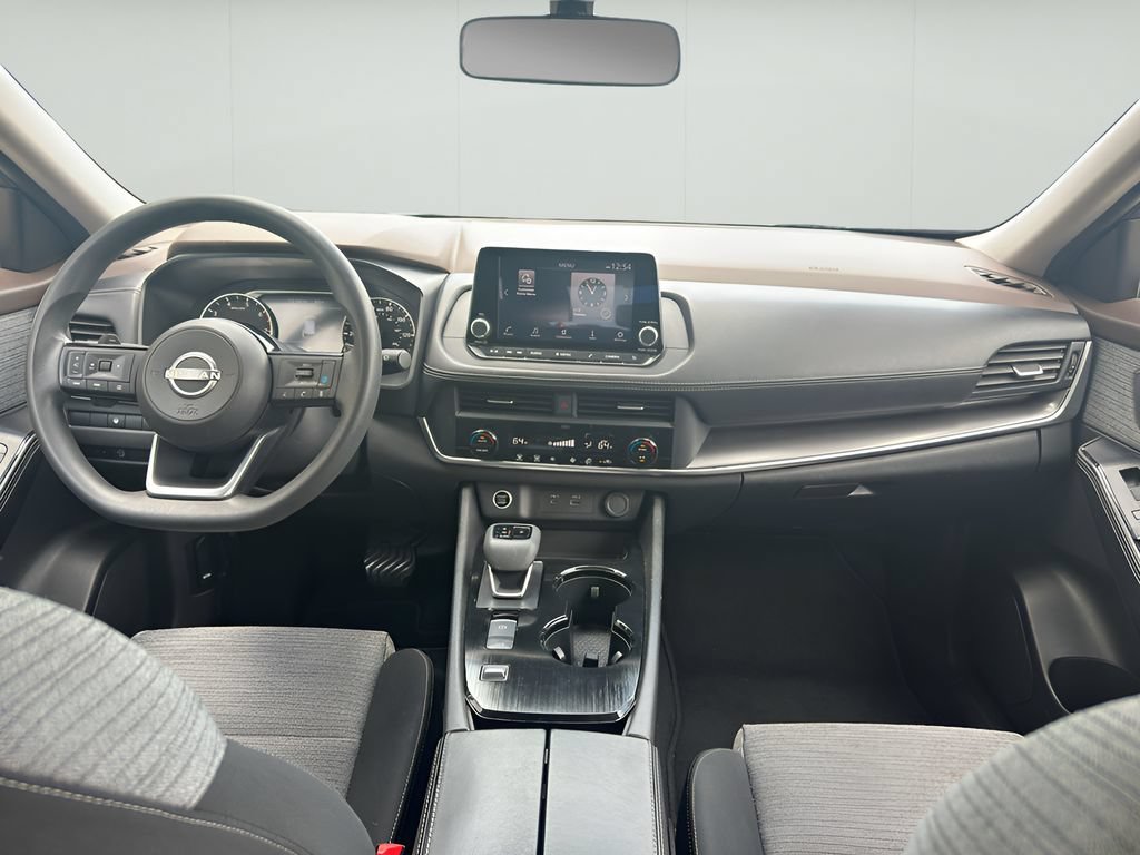 Used 2023 Nissan Rogue SV FWD image 5