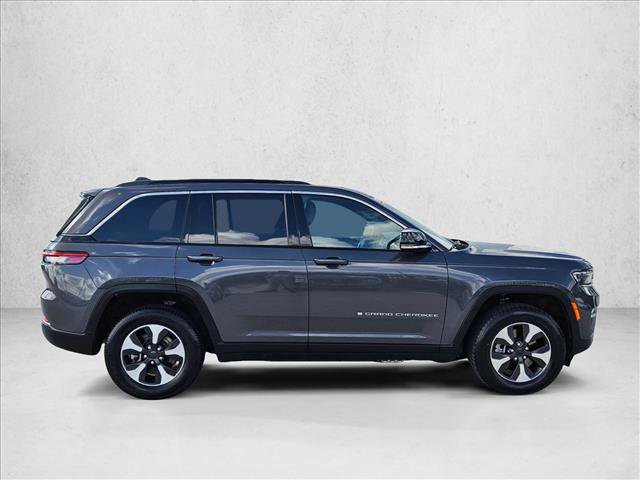Used 2024 Jeep Grand Cherokee Limited 4xe AWD/4WD image 4