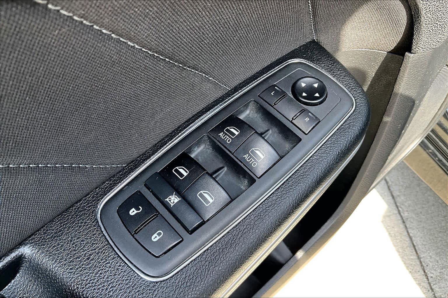 Used 2020 Dodge Charger R/T RWD image 29