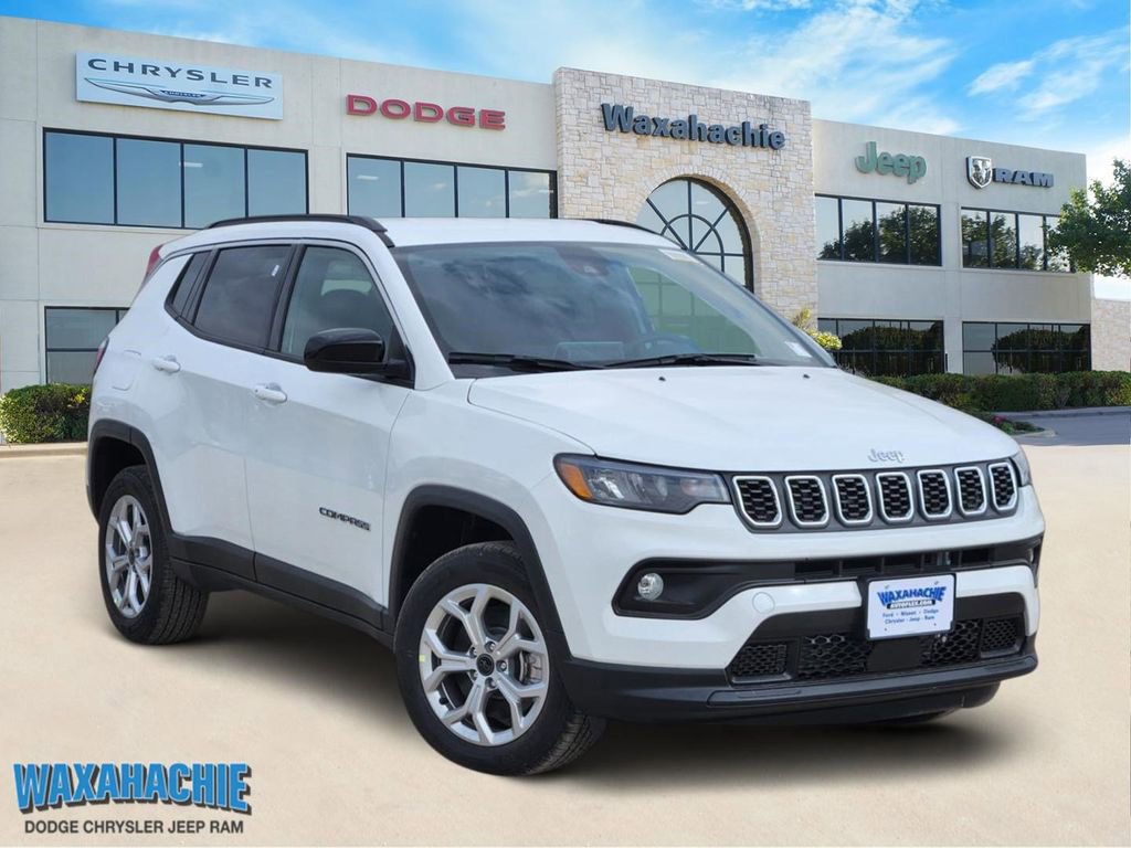 New 2026 Jeep Compass Latitude image 1