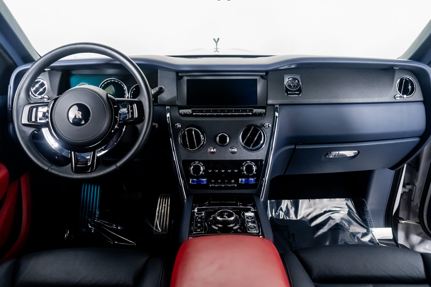 Used 2023 Rolls-Royce Cullinan image 37