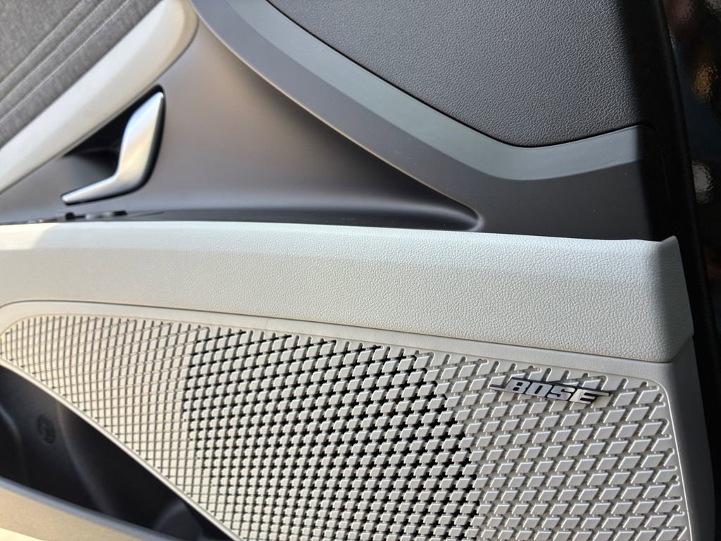 New 2026 Hyundai Elantra Limited image 24