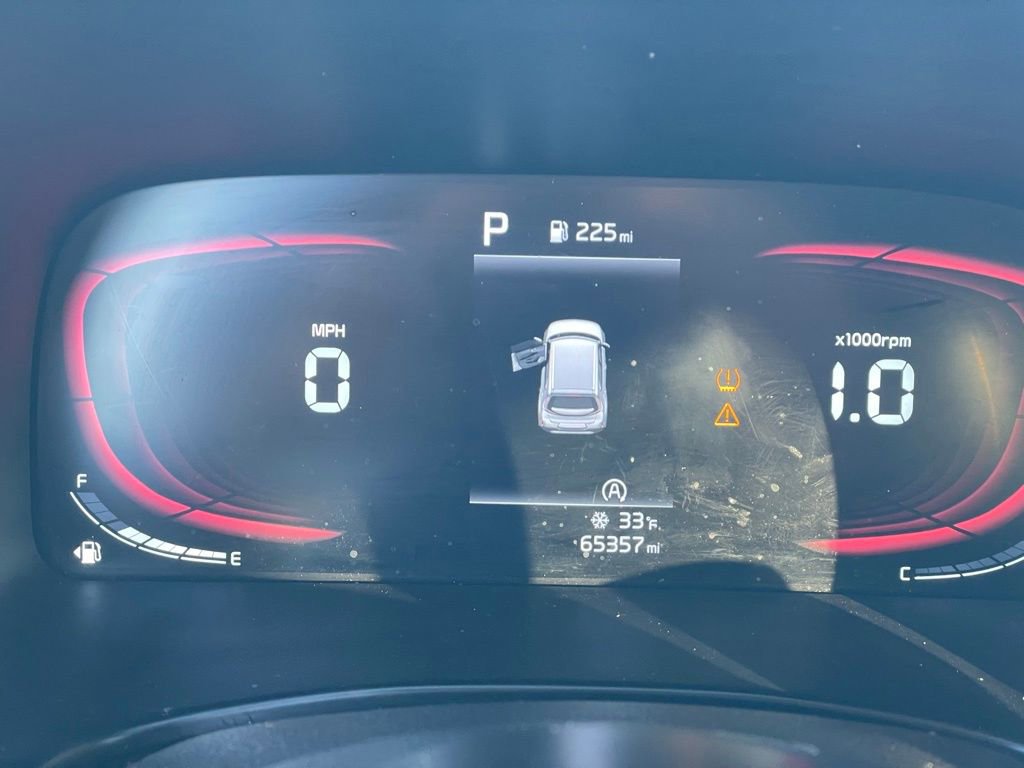 Used 2023 Kia Soul LX w/ LX Technology Package image 19