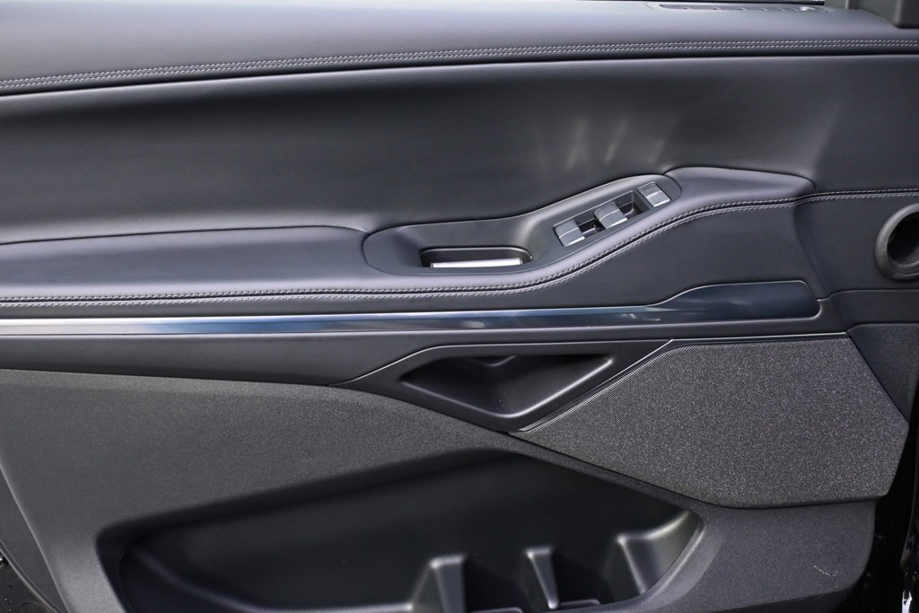 New 2026 Lincoln Navigator L Reserve w/ Jet Appearance Package image 23