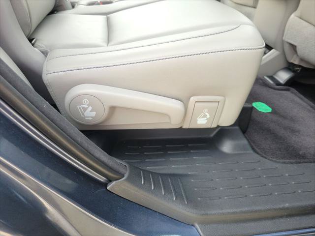 Certified 2018 Toyota Highlander XLE FWD image 34
