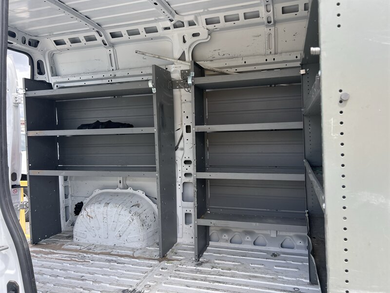 Used 2024 RAM ProMaster 2500 FWD image 12