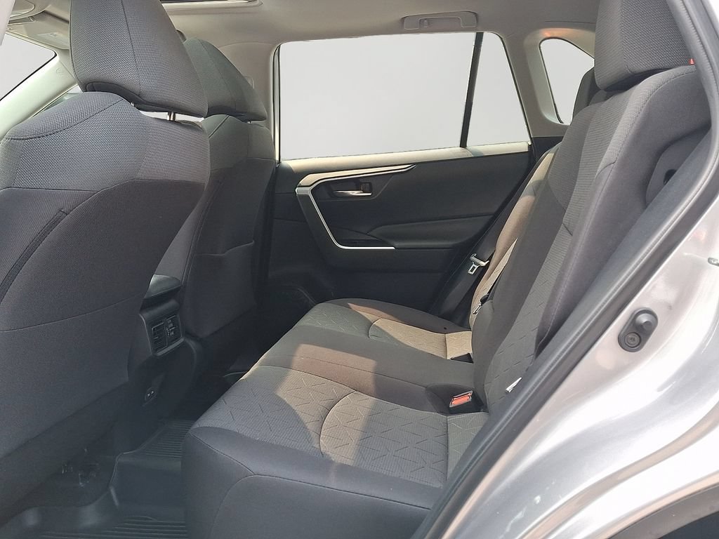 Used 2022 Toyota RAV4 XLE w/ Convenience Package AWD/4WD image 8